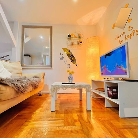 Chloe Apartment Budapest Bagian luar foto