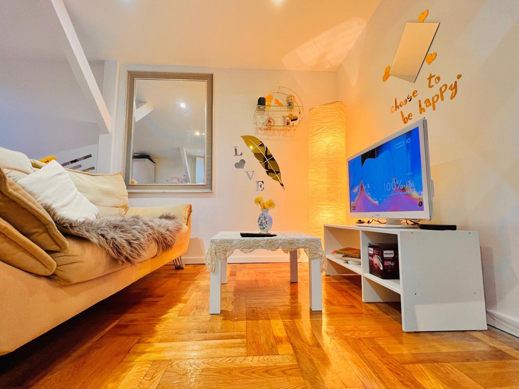 Chloe Apartment Budapest Bagian luar foto