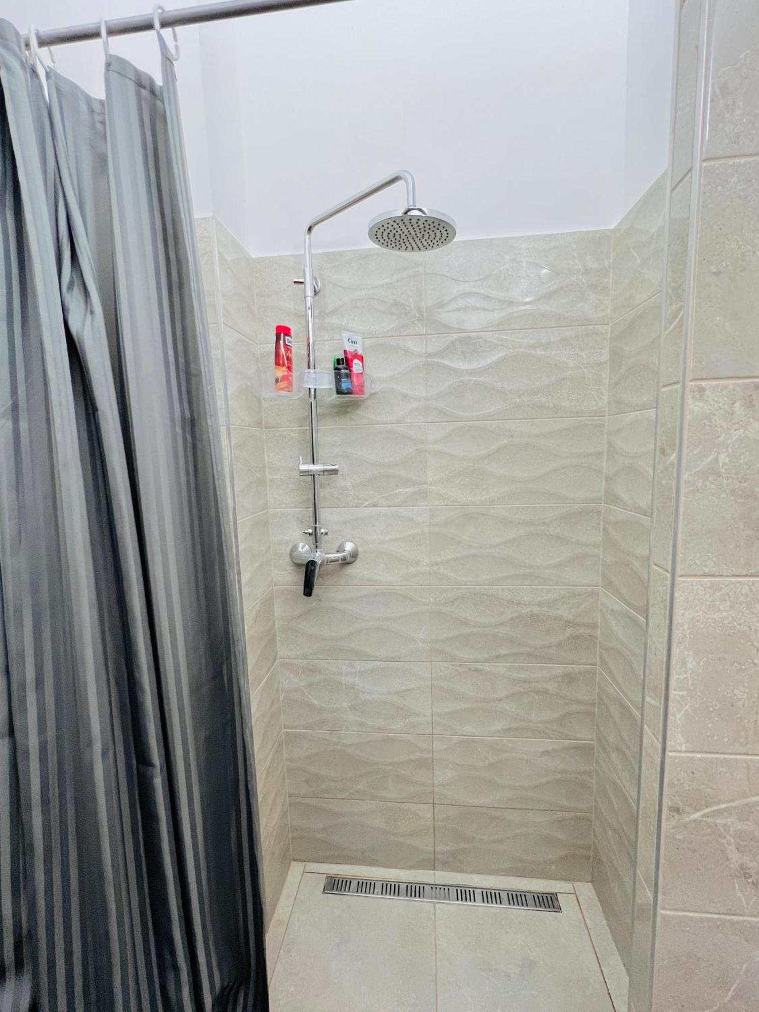 Chloe Apartment Budapest Bagian luar foto