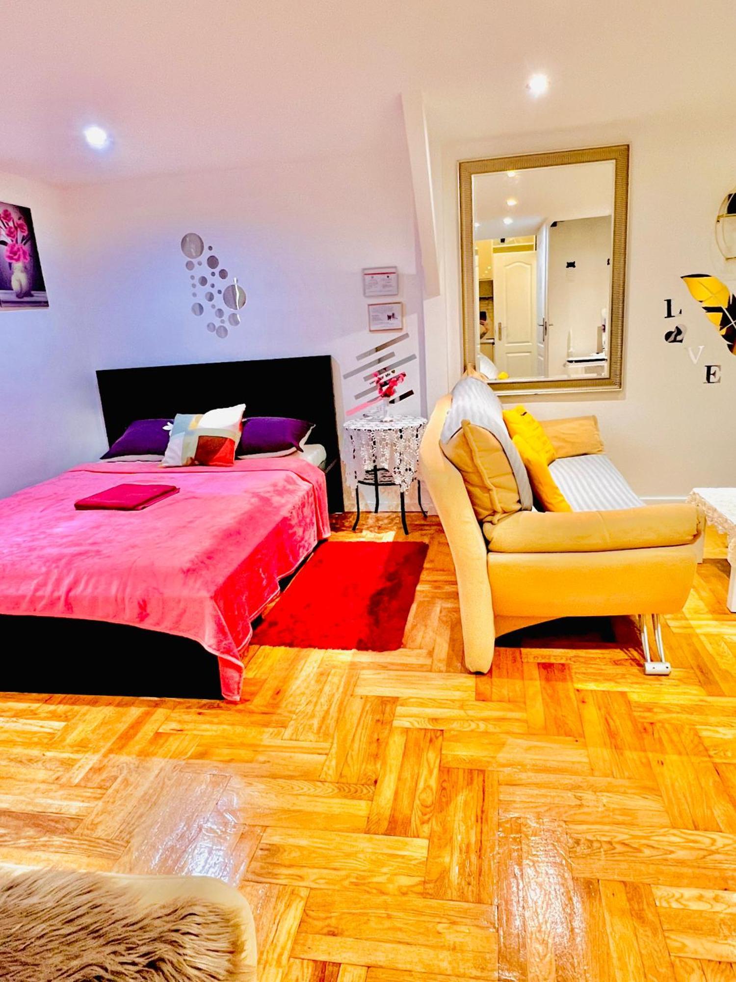 Chloe Apartment Budapest Bagian luar foto